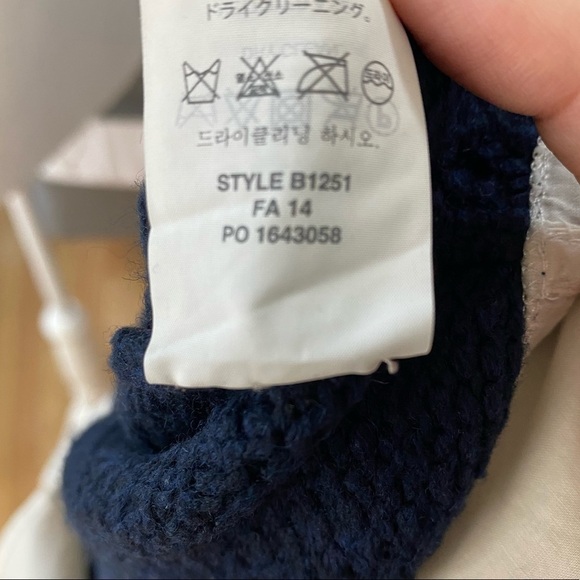 J.Crew Wool Skirt Tail Sweater Small Blue White - Picture 8 of 8